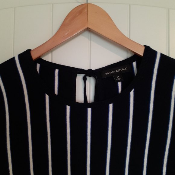 Banana Republic Striped Short Sleeve Sweater Keyhole Back Navy Blue Size M - Picture 4 of 9